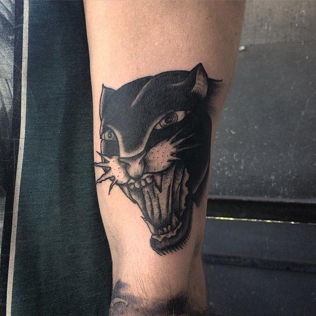 tatouage panthere 25