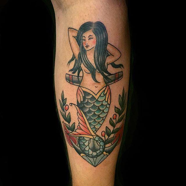 tatouage sirene 67