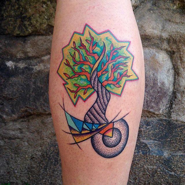 tatouage arbre 31