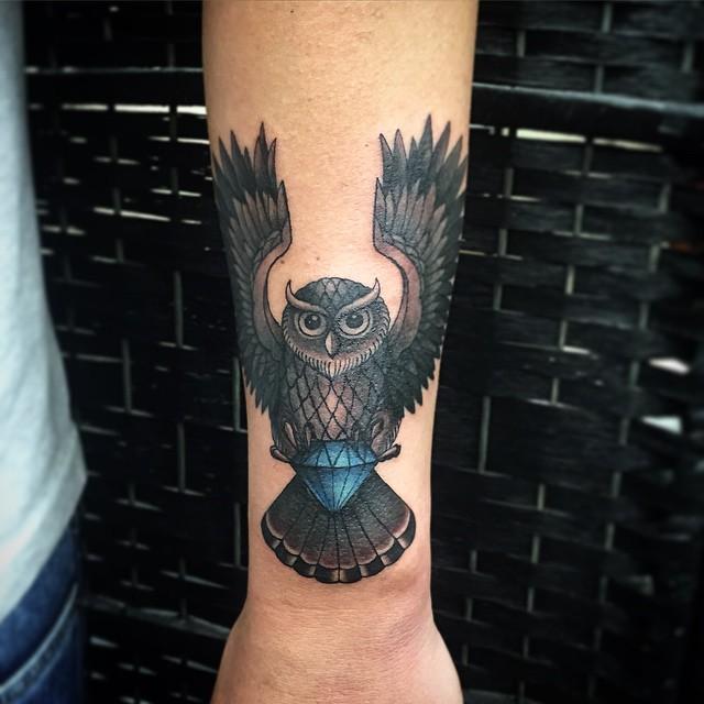 tatouage chouette hibou 93