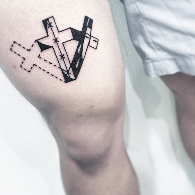 tatouage croix 17