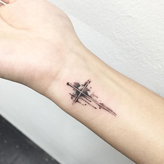 tatouage croix 51