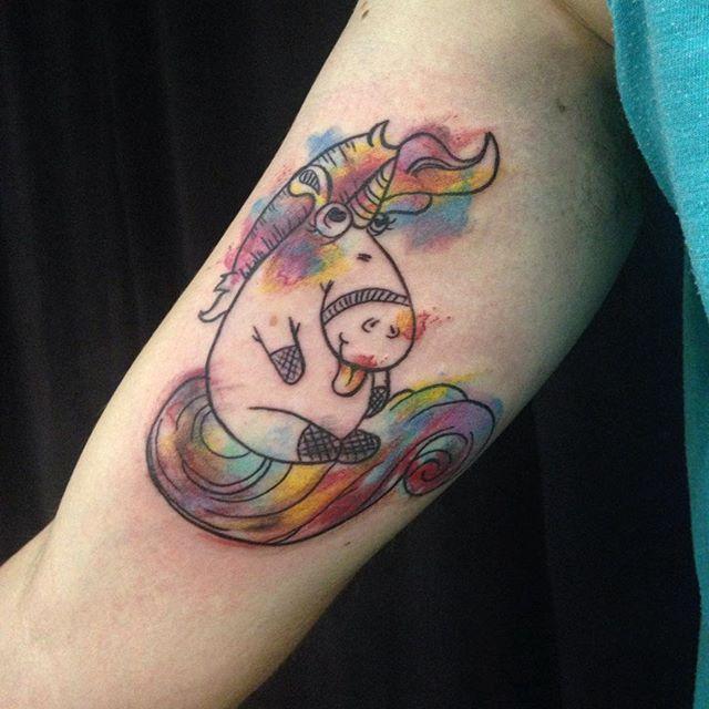 tatouage licorne 65