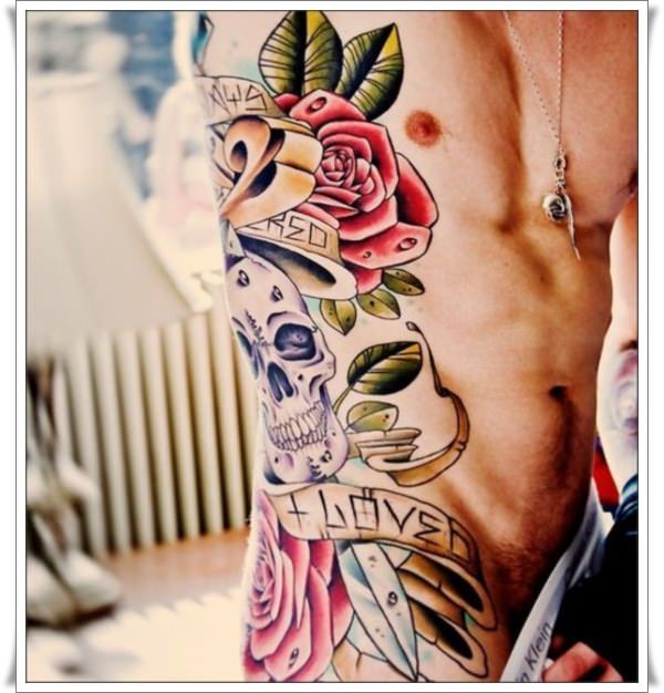 photo-de-tatouage-de-homme-torse