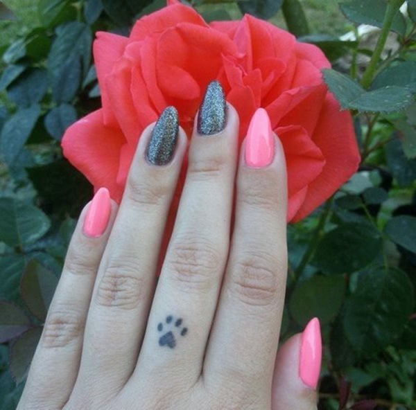 tatouage empreinte chien 93