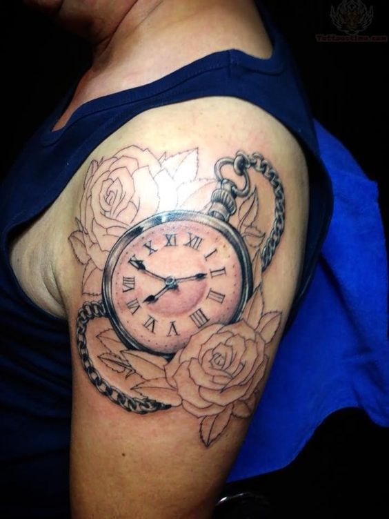tatouage horloge montre 341