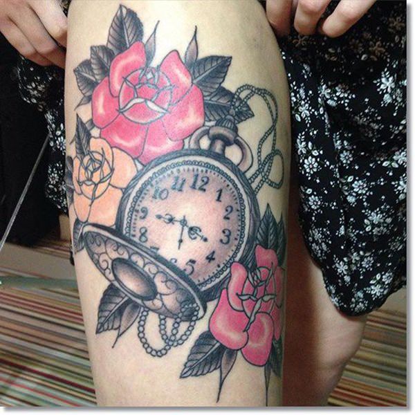 tatouage montre a gousset 129