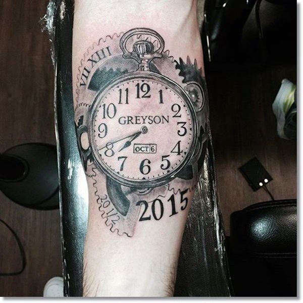 tatouage montre a gousset 169