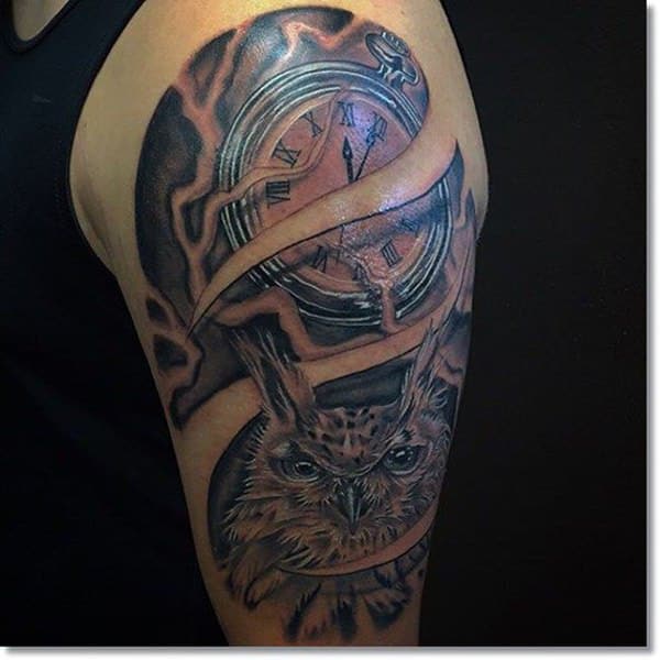 tatouage montre a gousset 171