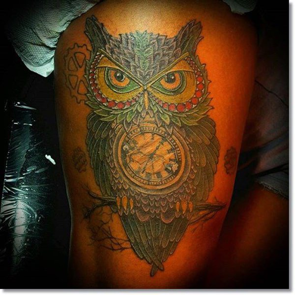 tatouage montre a gousset 173