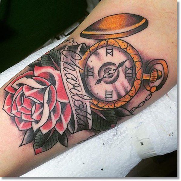 tatouage montre a gousset 203