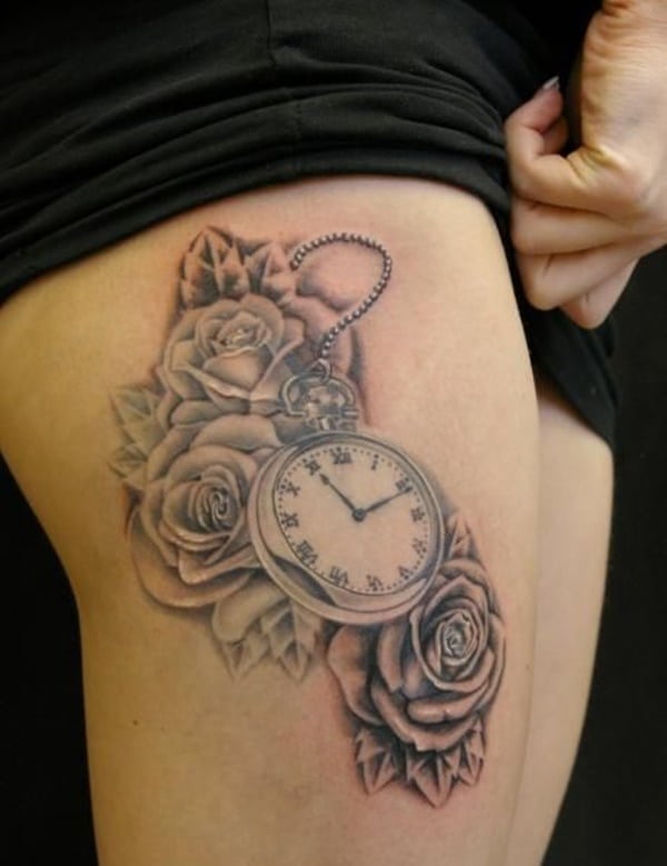 tatouage montre a gousset 239