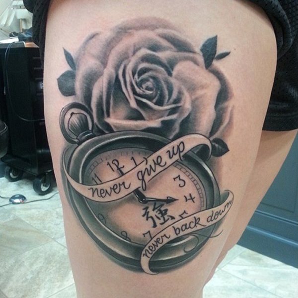 tatouage montre a gousset 651