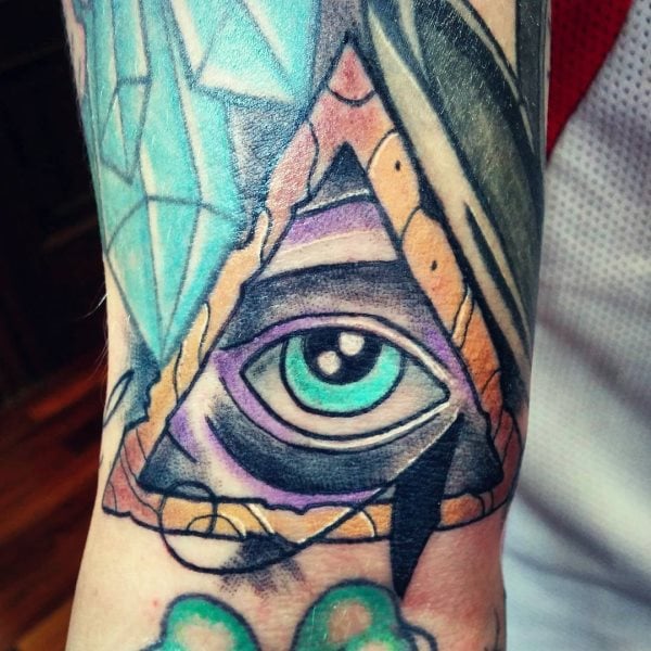 tatouage oeil horus ra 11