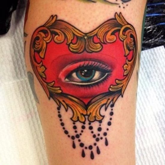 tatouage oeil horus ra 111