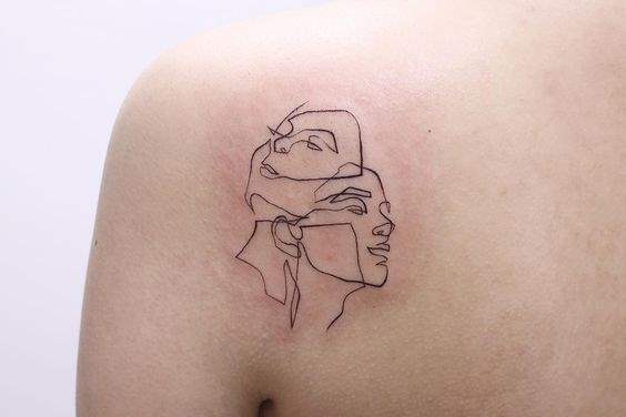 tatouage gemeaux 16