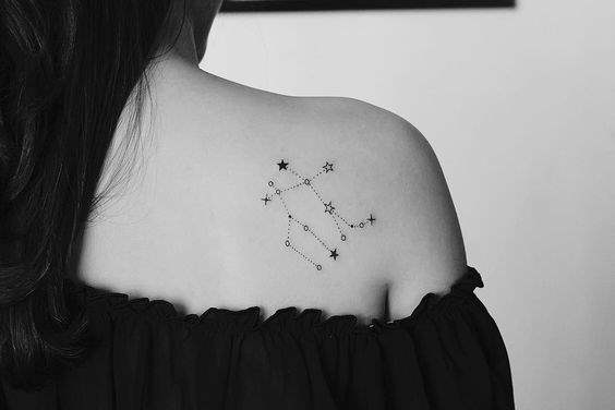 tatouage gemeaux 22