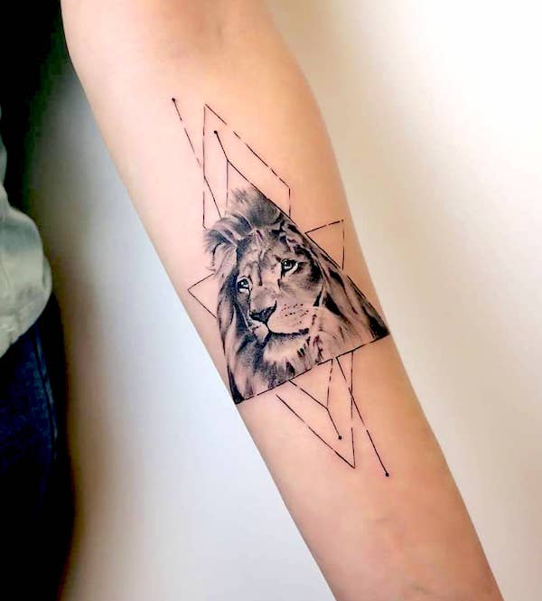 tatouage lion 61