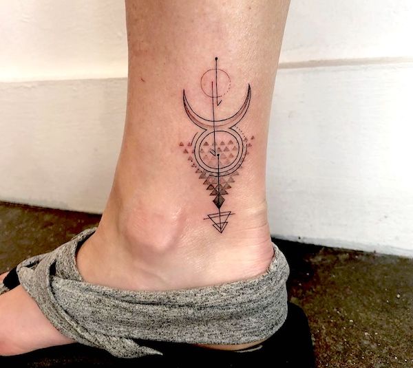 tatouage taureau 68