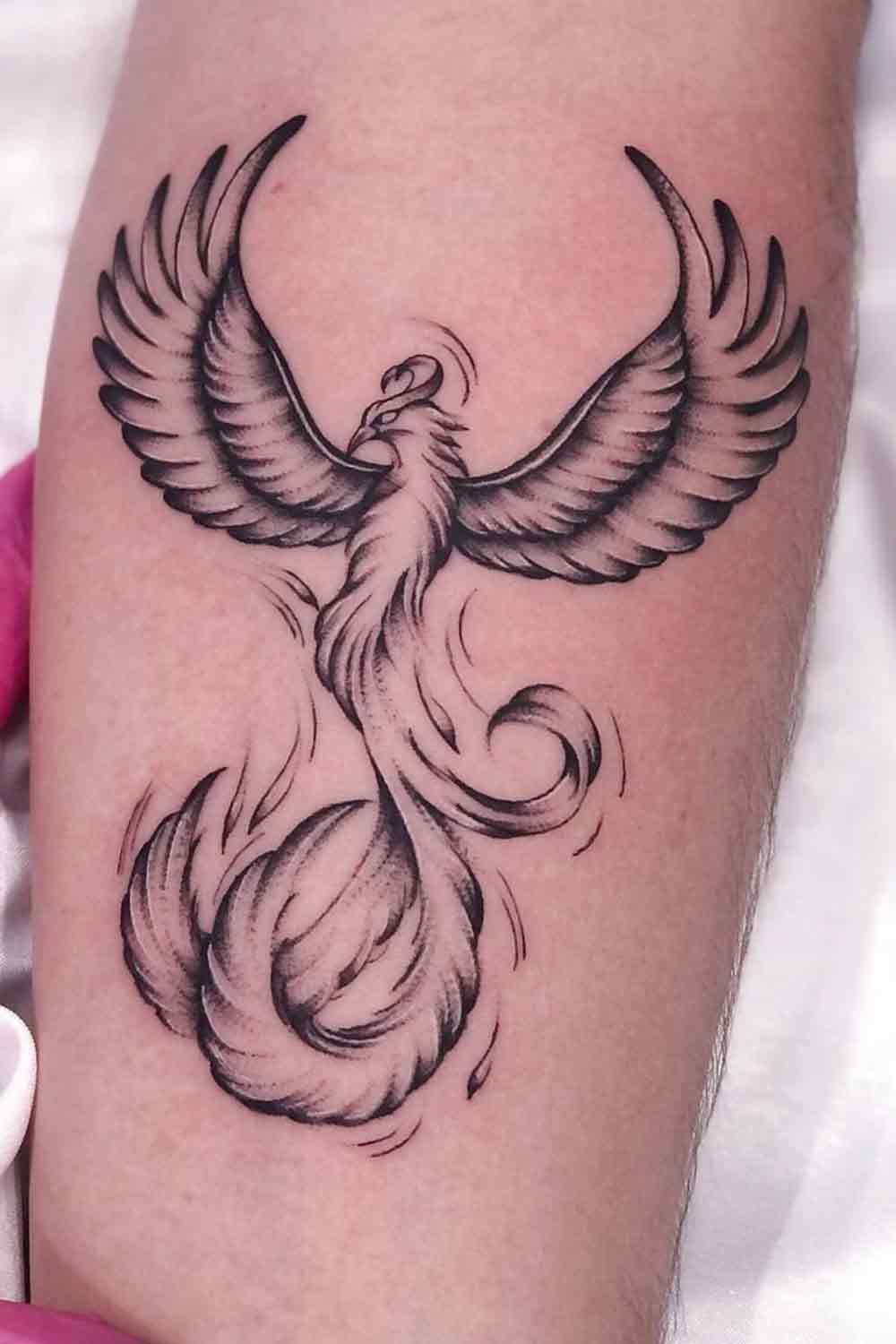 tatouage masculin del phoenix 10