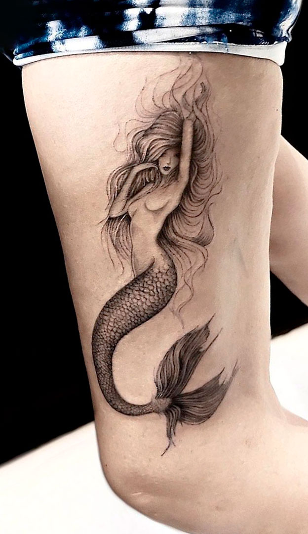 tatouage de sirene sur femme 18