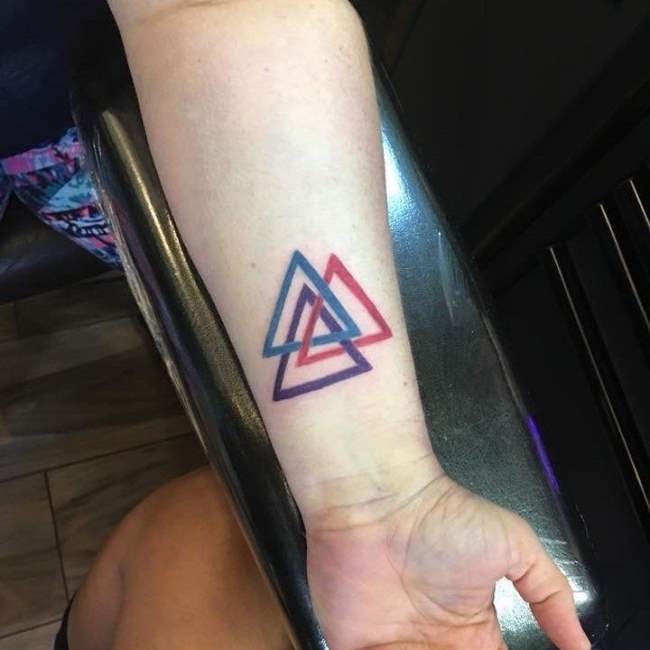 tattoo valknut 142