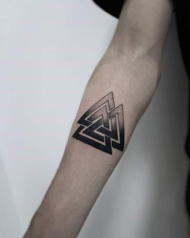 tattoo valknut 248