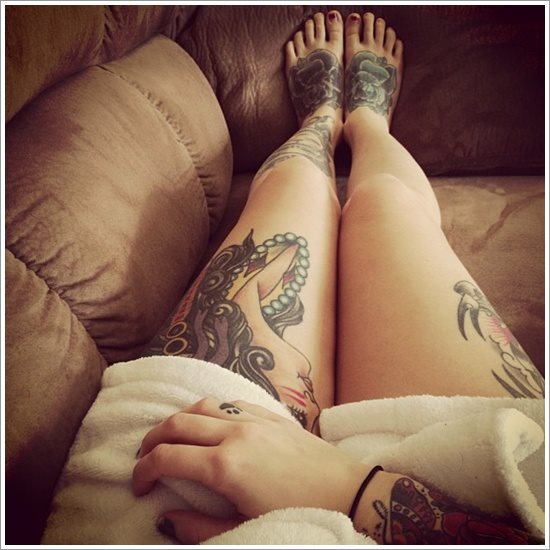 foto tatuaggio gamba coscia 228