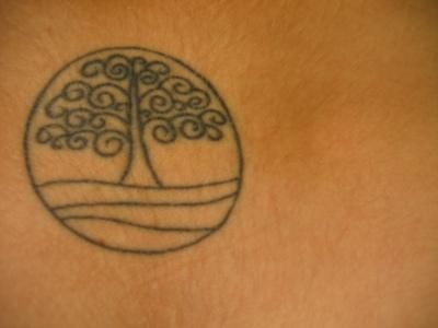 tatuaggio albero 524