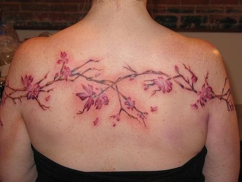 tatuaggio albero 533