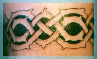 tatuaggio bracciale 500