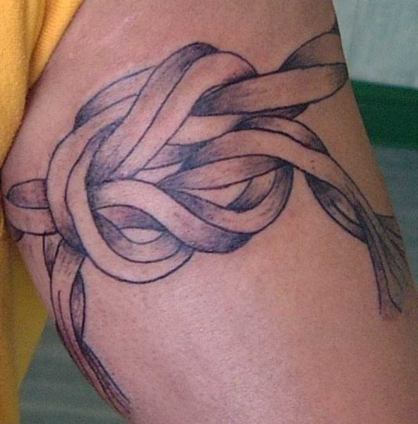 tatuaggio bracciale 516