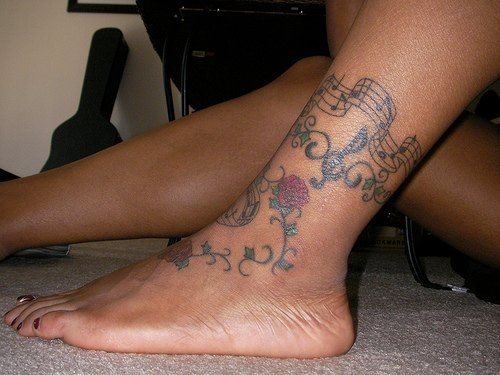 tatuaggio caviglia 1008