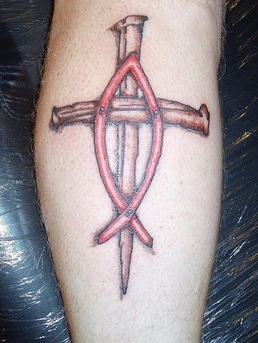 tatuaggio croce 551