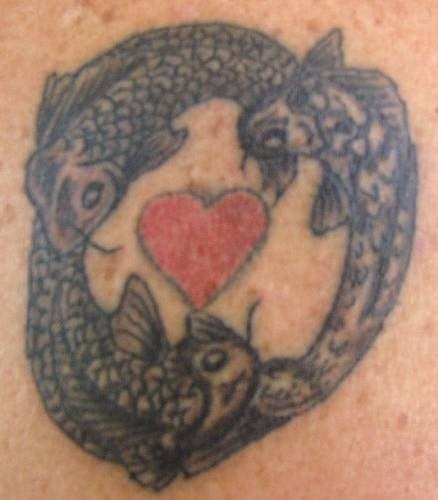 tatuaggio cuore 521