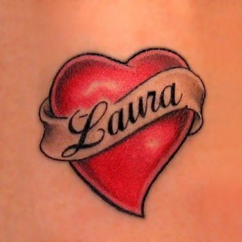 tatuaggio cuore 555