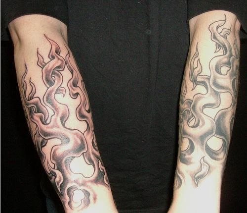tatuaggio fiamma fuoco 1054