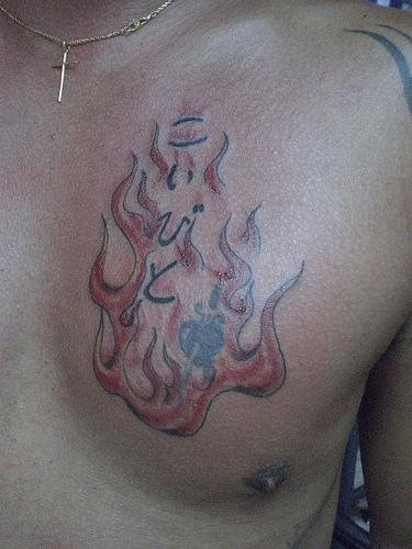 tatuaggio fiamma fuoco 1071