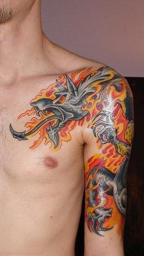 tatuaggio fiamme fuoco 1110