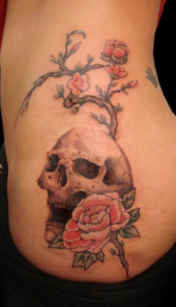 tatuaggio fianco 554