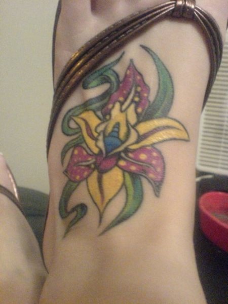 tatuaggio fiore orchidea 1011