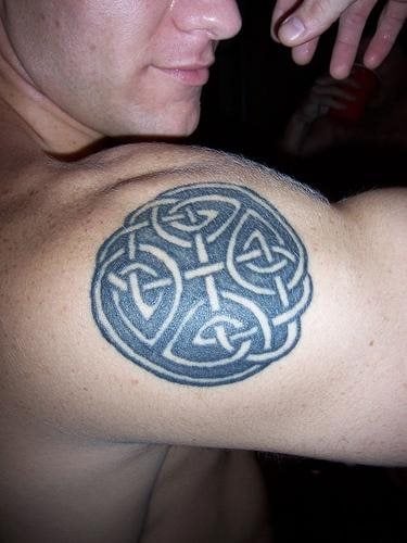 tatuaggio nodo fiocco 1076