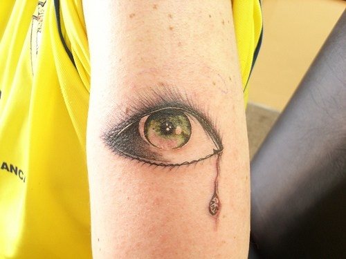 tatuaggio occhi 1015