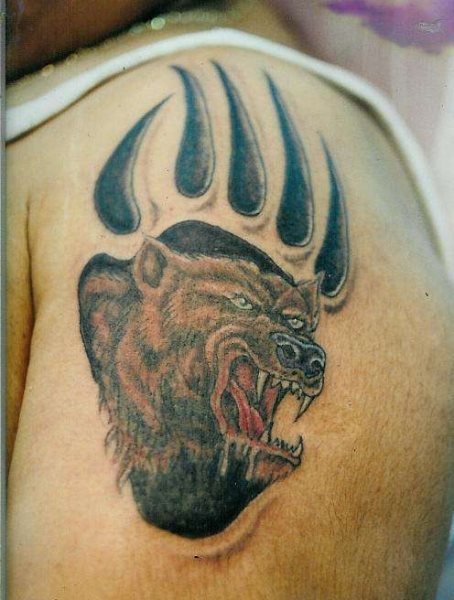 tatuaggio orso 1011