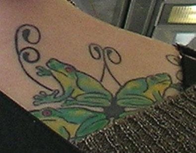 tatuaggio rana 1045