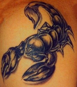 tatuaggio scorpione 1170
