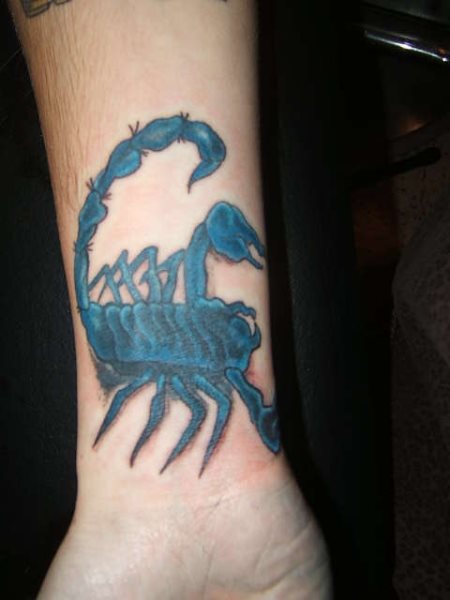 tatuaggio scorpione 1091