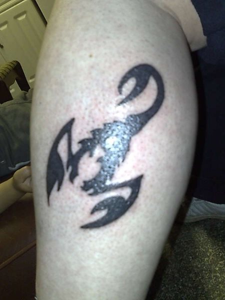 tatuaggio scorpione 1042