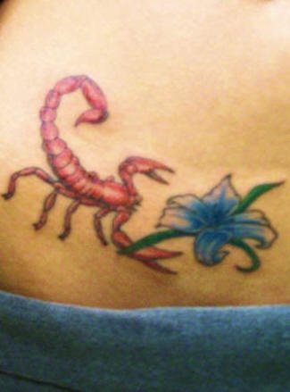 tatuaggio scorpione 1045