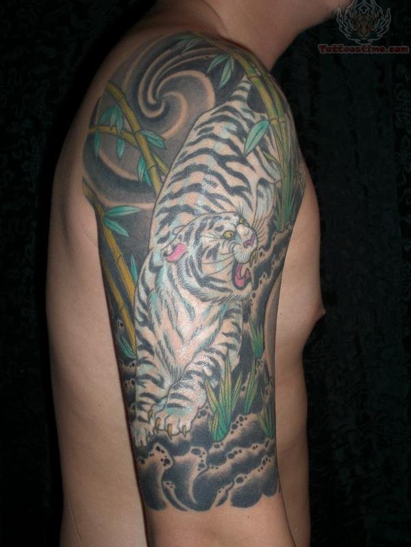 tatuaggio braccio 54